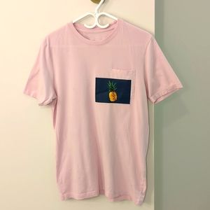Men's tropical Pink pineapple pocket T-shirt